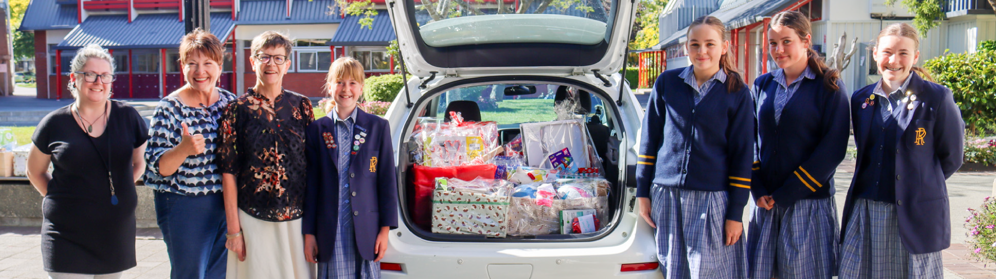 RR - For Web - 4000x1120px